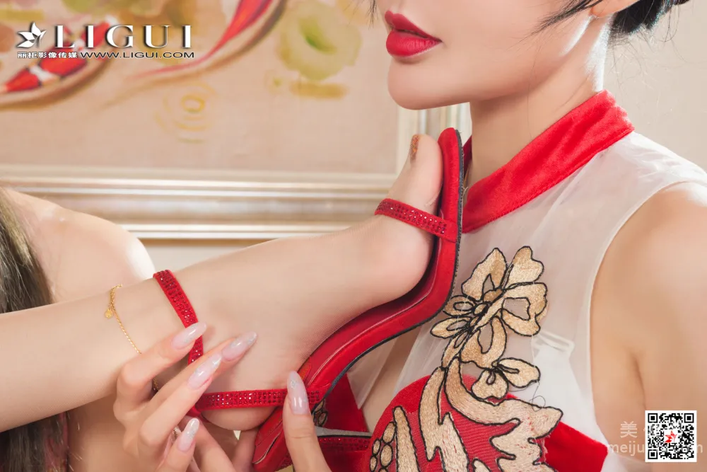 [麗櫃Ligui] 2021.09.20 Model 兔子&amp;涼兒&amp;鐘情 絲足美腿套圖 12