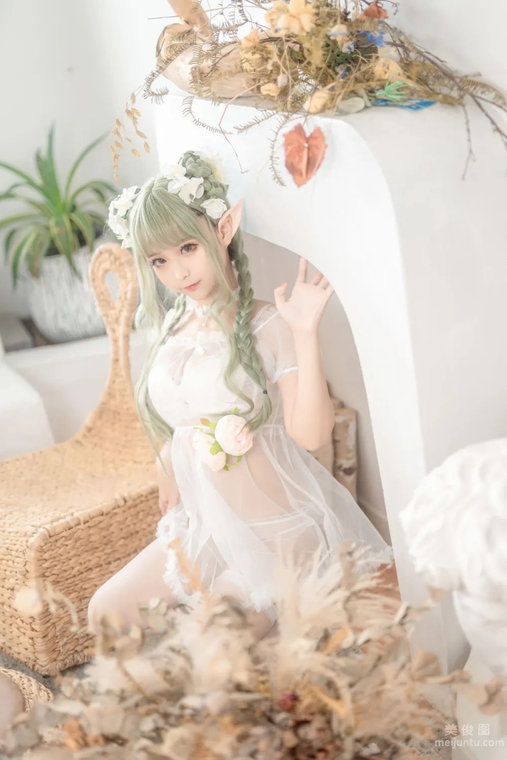 Chun Momo: Web Idols photo 3
