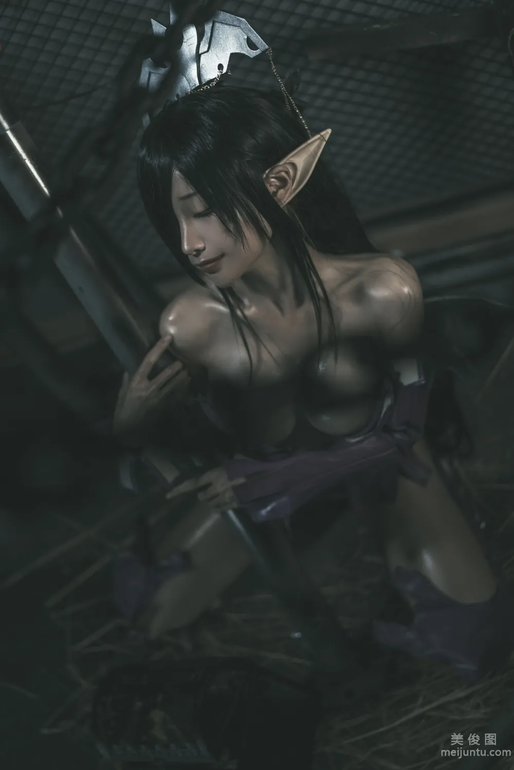 [网红COSER写真] 蠢沫沫 - 黑兽女王 原设 套图5