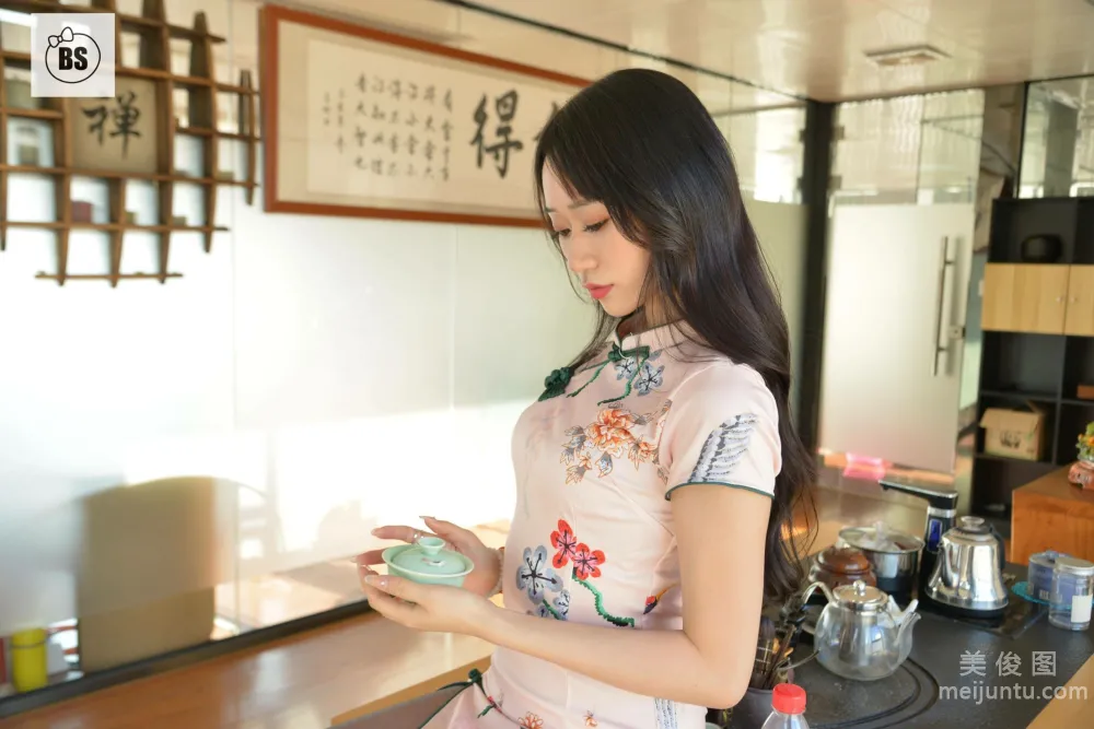 [我絲你想] MX014 美西 - 新來的女助理4 59