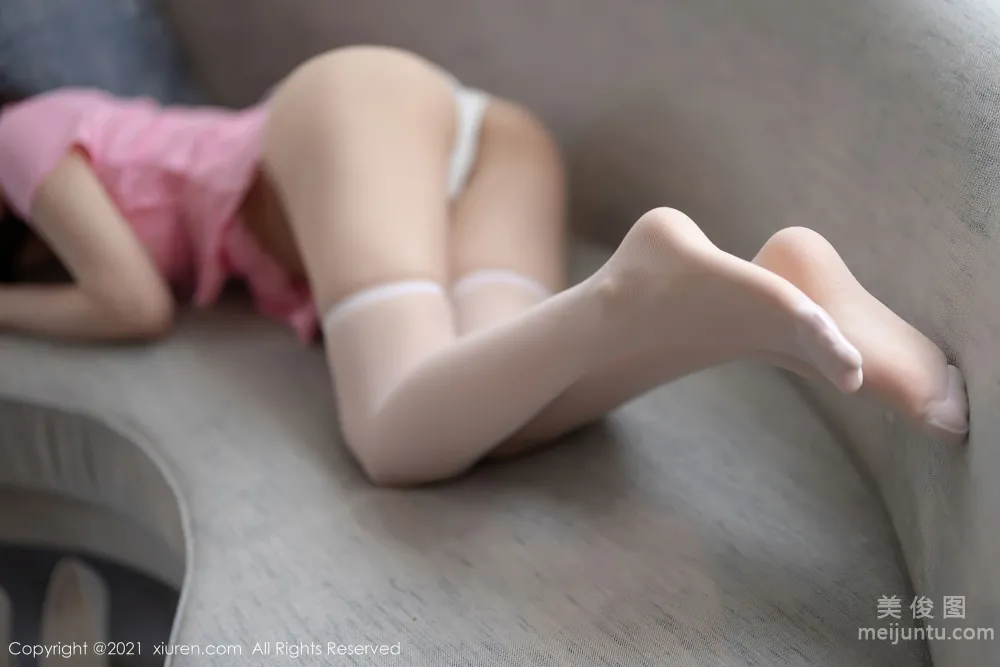 [XiuRen] No.3698 Cherry Fei Yueying - Classic Pink Tempting Nurse Uniform Series photo 48