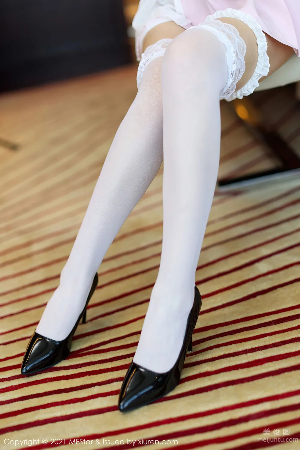 [模範學院MFStar] Vol.524 人間荒糖 - 粉色的護士情趣制服 40