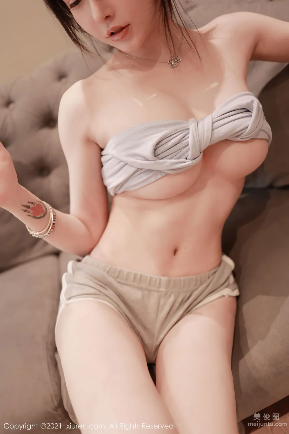 [XiuRen] No.3706 Yutu miki - Business Trip Story Theme Series photo 46