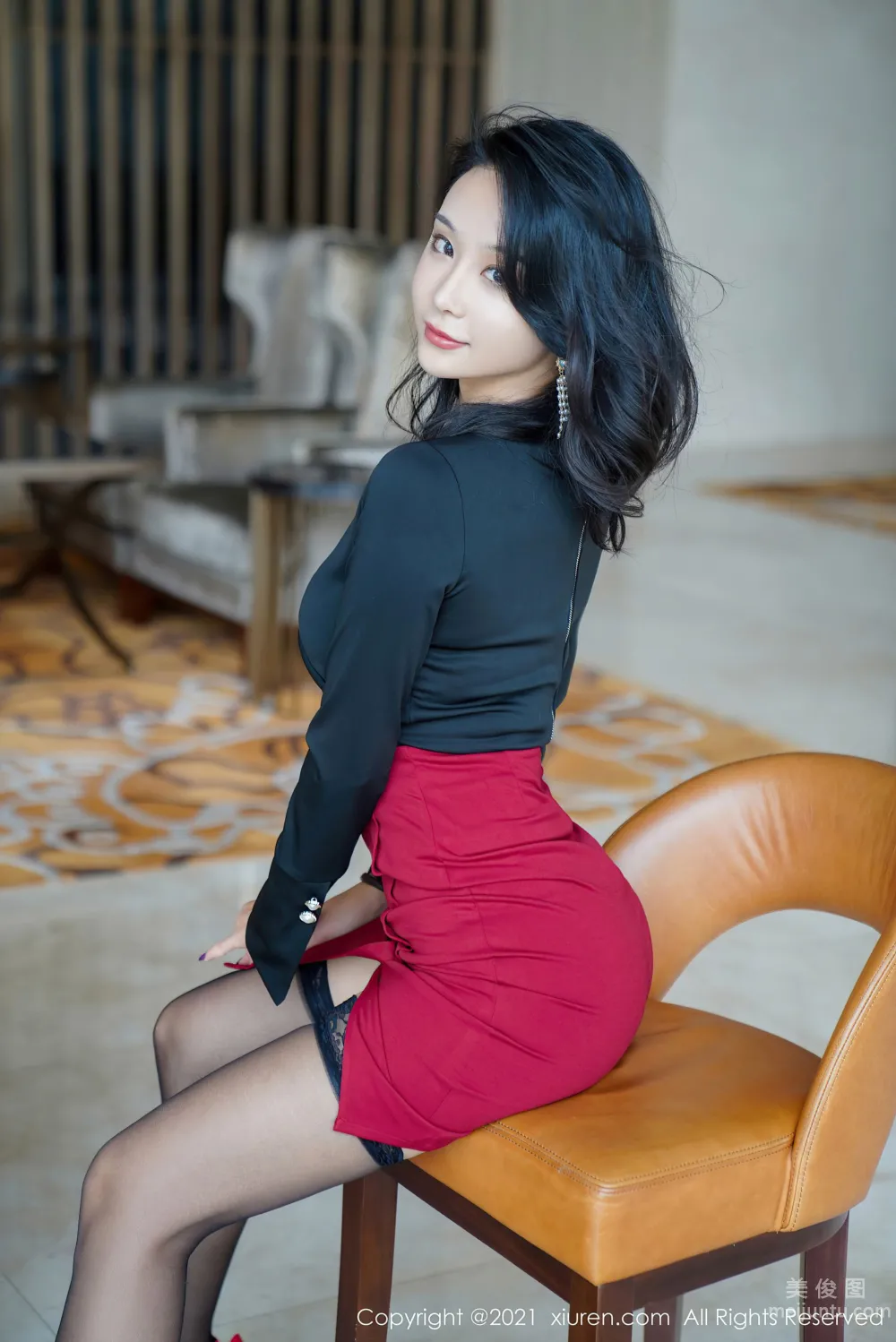 [XiuRen] No.3689 Lan Xia Akasha - Charming and Versatile Classic Workplace OL photo 2