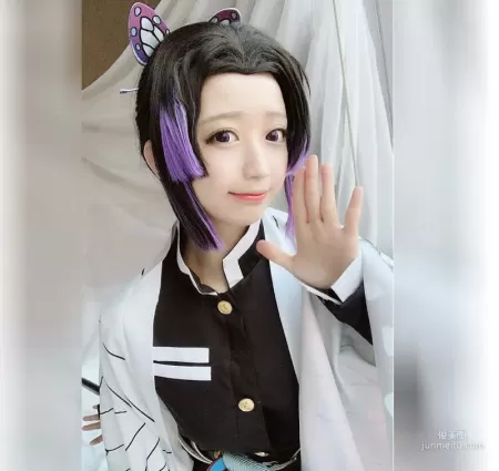 鬼滅之刃cos蟲柱《胡蝶忍》網友：這簡直就是違反規定的可愛啊?