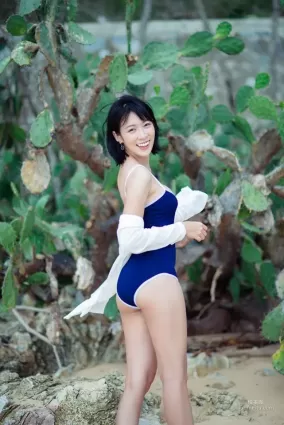 淘氣泰國妹《Chatkamon Sukkasem》清爽到你想吃掉她！