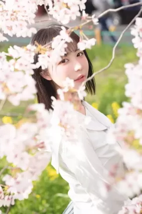 低調的萌系小天使《こまる》成功用軟萌實力征服網友的心！
