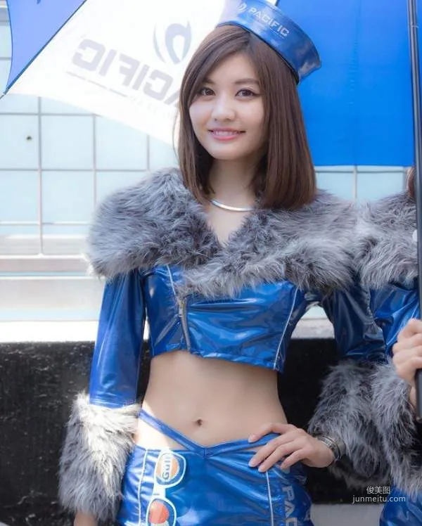 日本賽車皇後《林ゆめ》讓人無法忽略那纖細到不行的腰身 - 圖片4