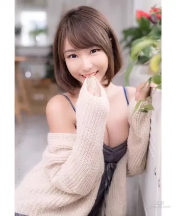 簡直是極品女友！刺青師港妹《蘇小小Zoe So》