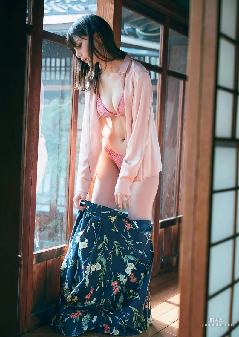 美女裸湯《似鳥沙也加》看見這樣的正妹我還不狂噴兩公升鼻血先? - 圖片6