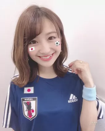日本虎牙啤酒妹「伊藤愛真」，給你補充滿滿的元氣能量！