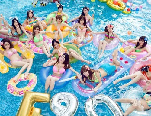 F90美女胸器天團來襲，你hold住嗎？