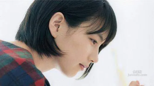 網友票選耳朵最漂亮的美人～她們有哪些呢？