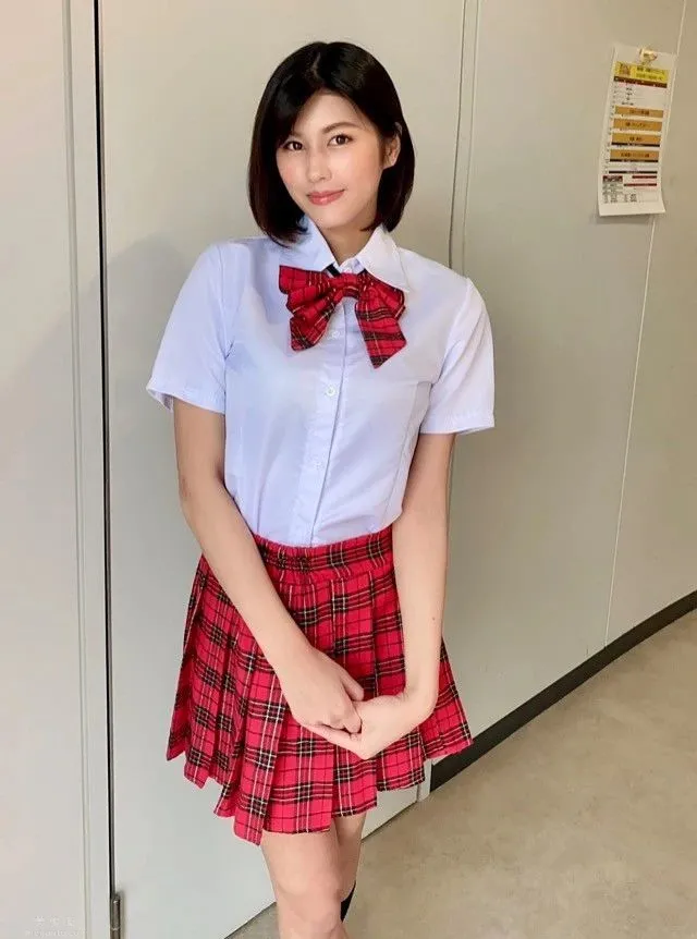 美乃雀（美乃すずめ）：出道即巅峰，因為她有女人味，圖片，第二張