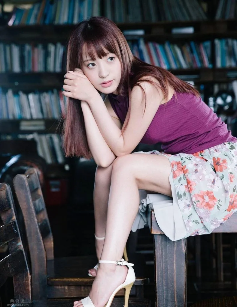 ipx-192：惡魔美少女桃乃木香奈，上課的時候頂風作案，圖片，第三張