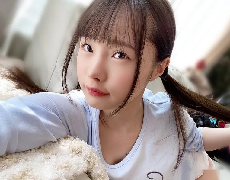 松本いちか(松本一香)，2020年作品銷量冠軍，圖片，第二張