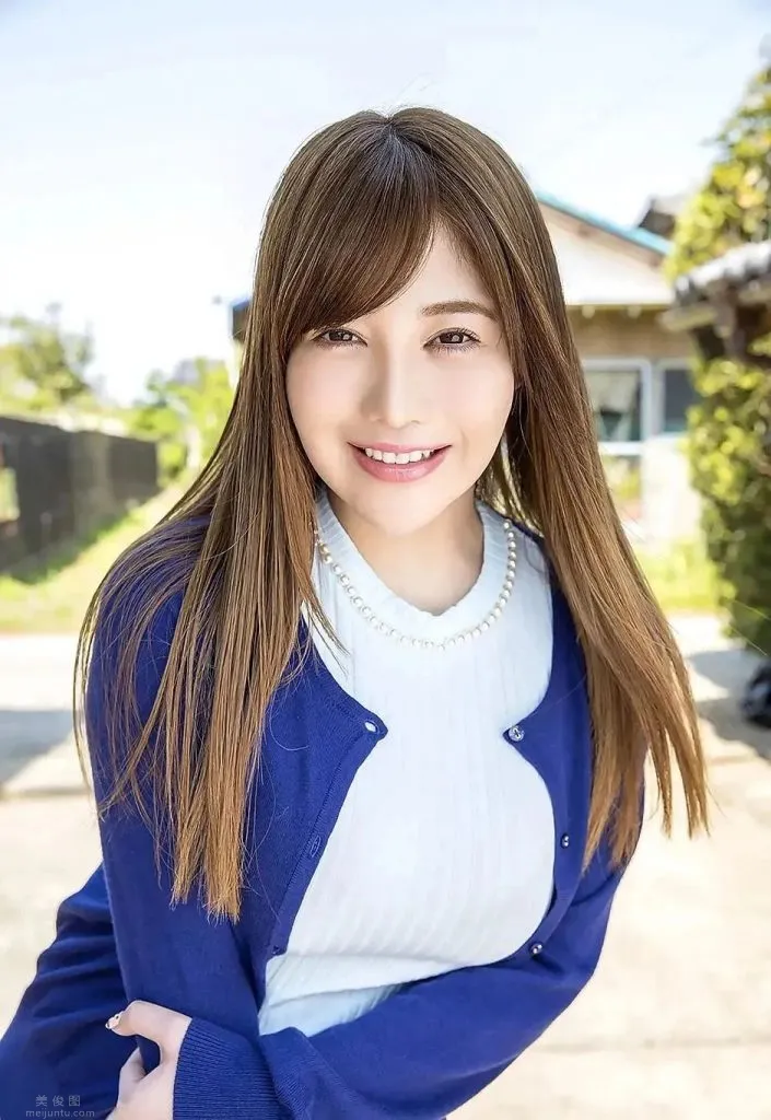 益坂美亞戶外照片