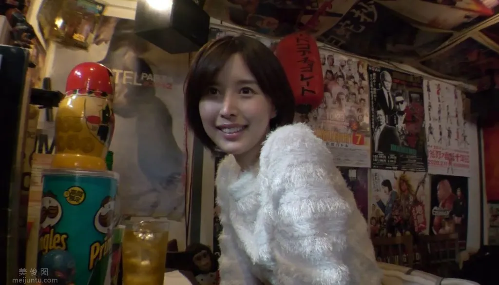 葵司（葵つかさ）在PFES-005作品中的片段劇照