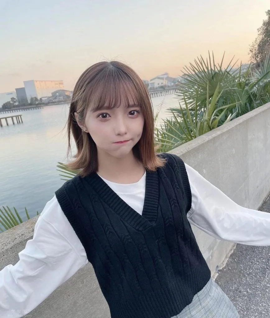 寬松男友風，散發甜美慵懶氣質，可愛到爆的櫻花妹子福山梨乃，圖片，第九張