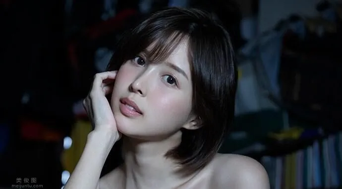 PFES-005：溫柔知性的葵司（葵つかさ）酒後講述她的故事
