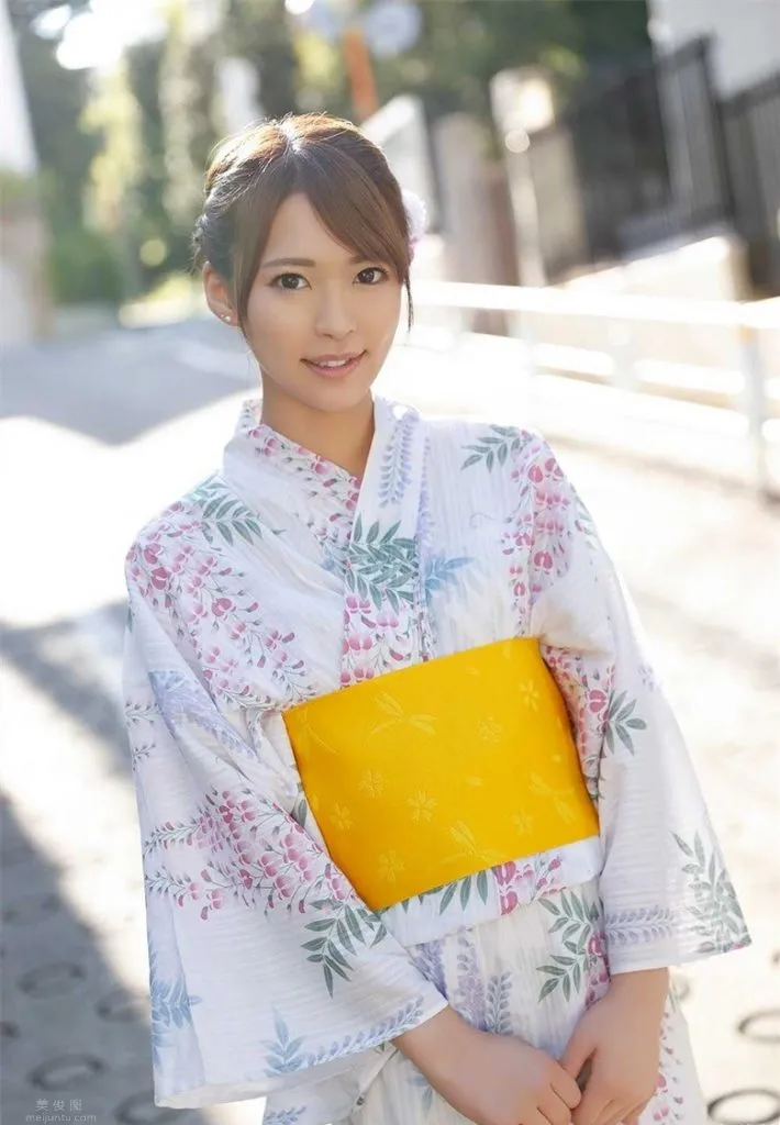 HND-927：東條なつ（東條夏）一個星期連發五支作品，圖片，第二張