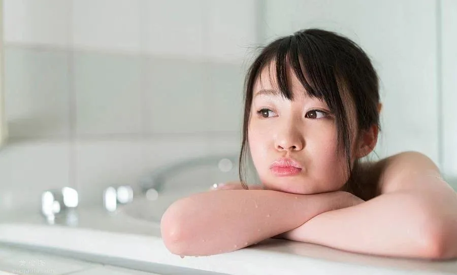 SSNI-732：93年的大“G”小姐姐夢乃愛華，結婚後生活超幸福，圖片，第五張