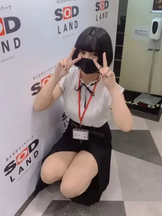 乃木螢：強在含羞欲放，貴在青蔥可人