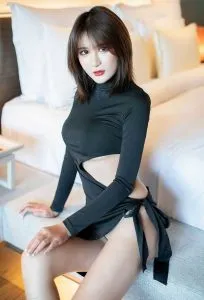 [XIUREN秀人網] 尹菲 黑色上衣，圖片，第二張