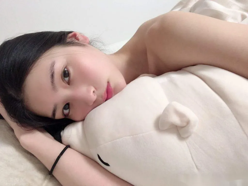 STARS-006：本莊玲在酒店裡的約會，圖片