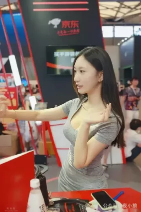 鬥魚女主播小小玉醬，ghs的高手