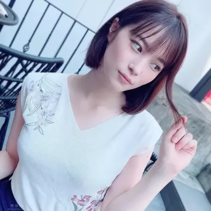新人的努力看得到！短發妹《大塚遙》大解放「濃濃香氣」散發出來！