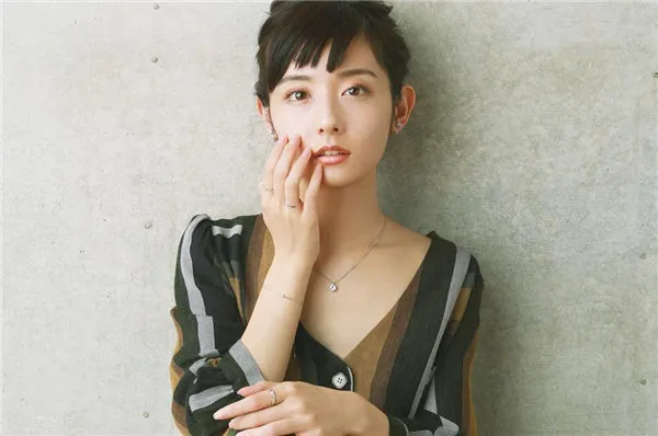 真仲光可以和橋本環奈媲美 你覺得呢