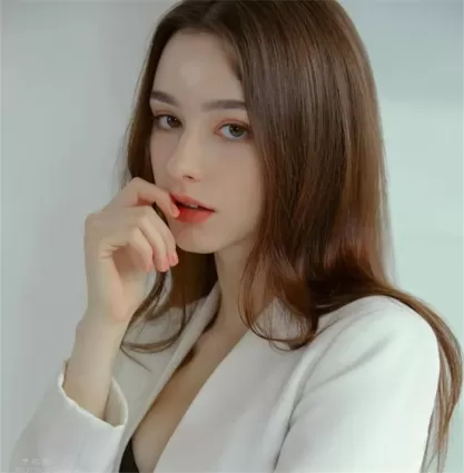 俄羅斯大美妞Dasha Taran在B站了 好漂亮