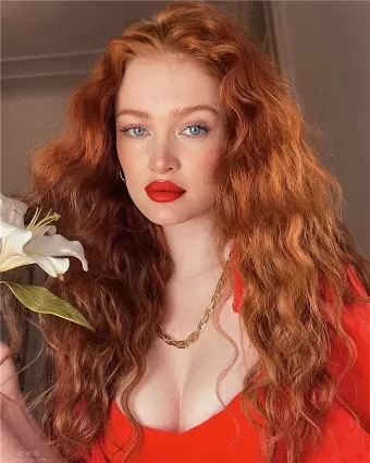 俄羅斯美女網紅Angelina Michelle真的好像一個芭比娃娃