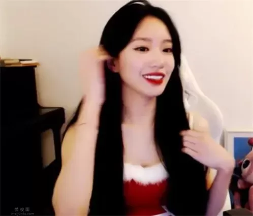 鬥魚LOL女主播小蘇菲自爆和開塞露的那些陳年往事