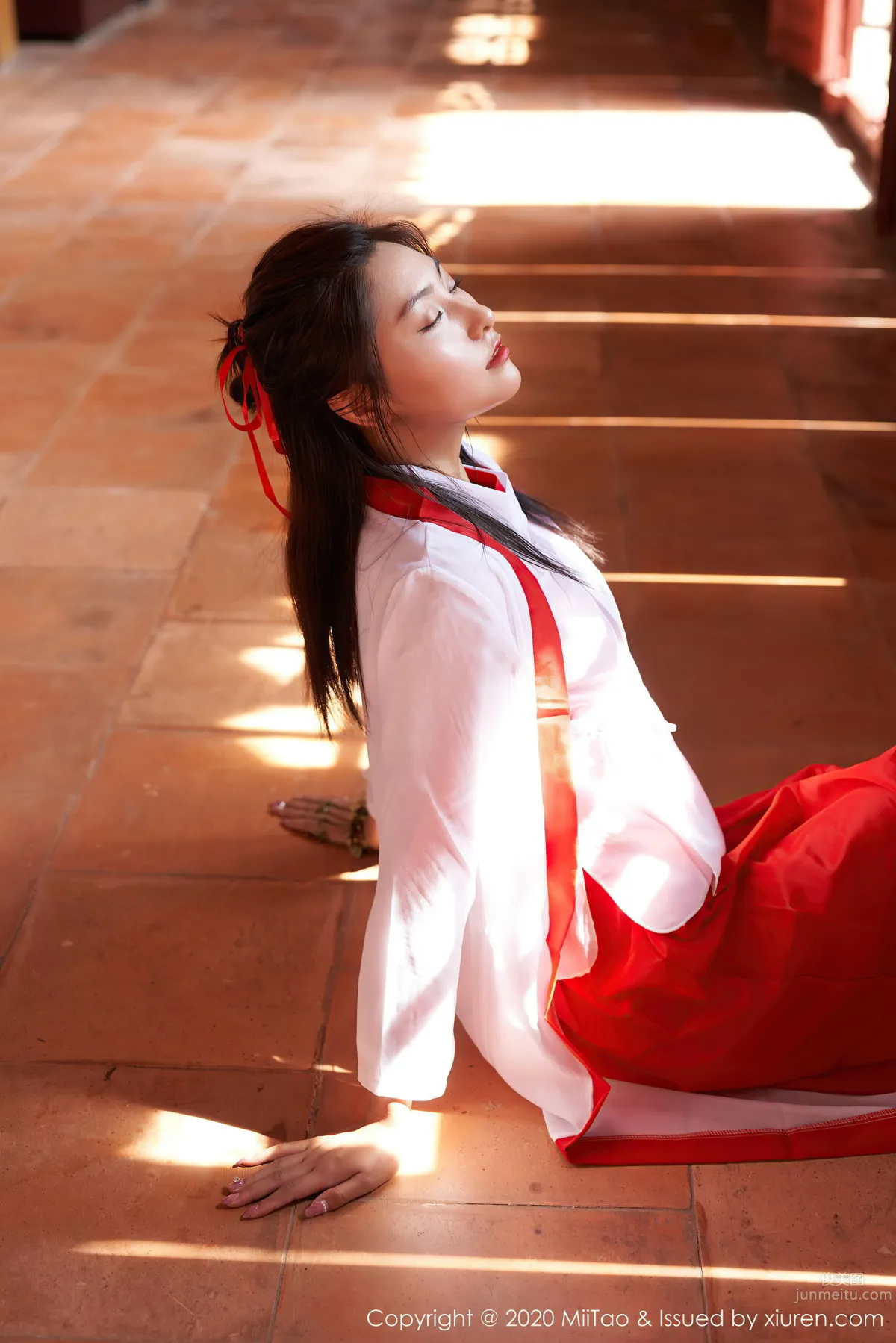 MiiTao Vol. 142 photo 5