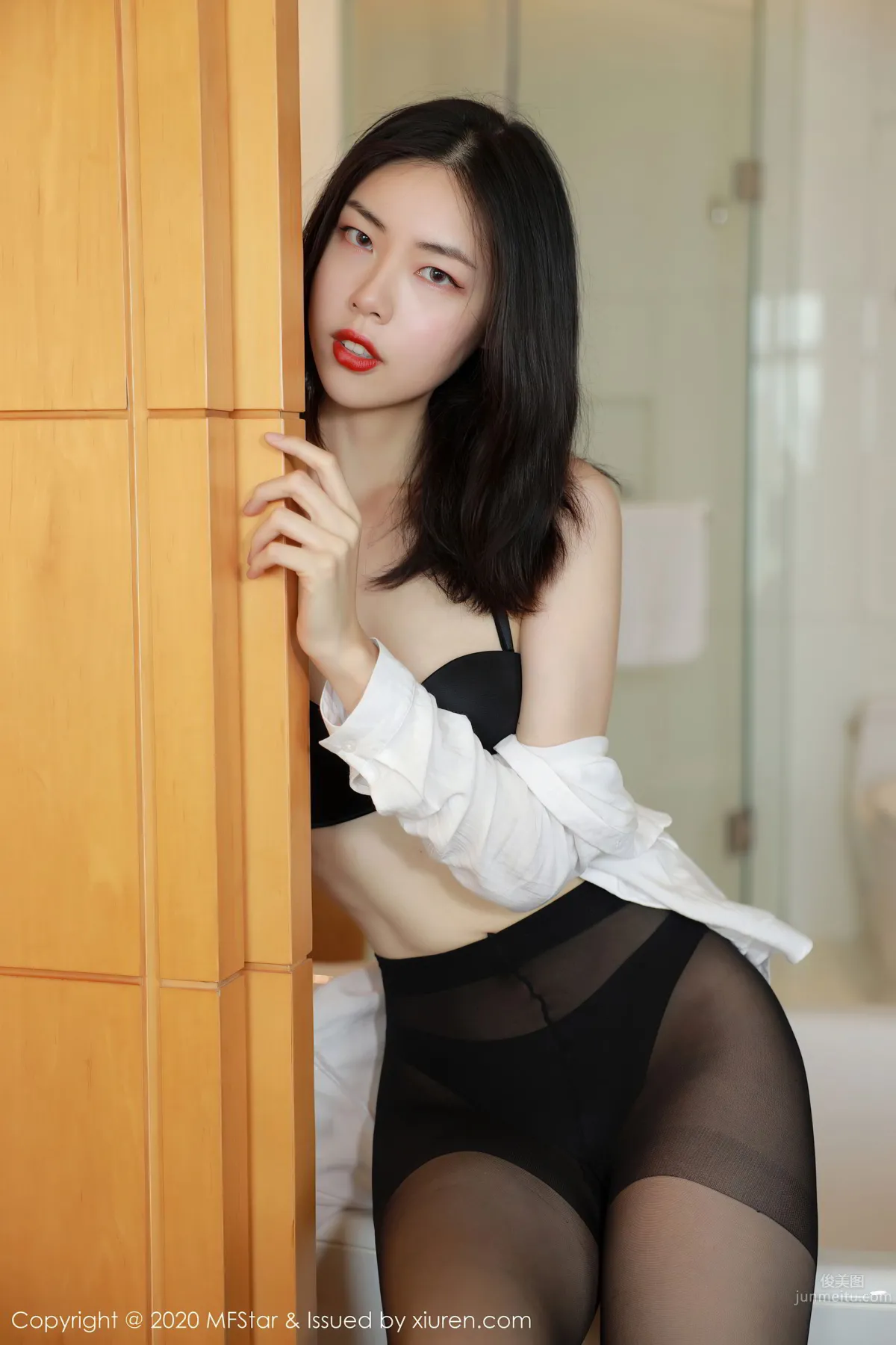 [MFStar 2020.08.19 VOL.371 噜噜妞儿_45