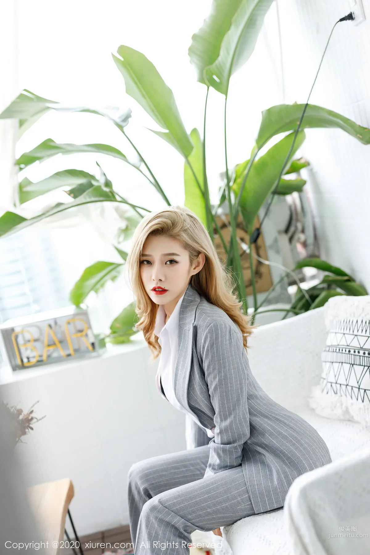 [XiuRen] 2020.08.13 No.2439 luvian Benneng photo 36