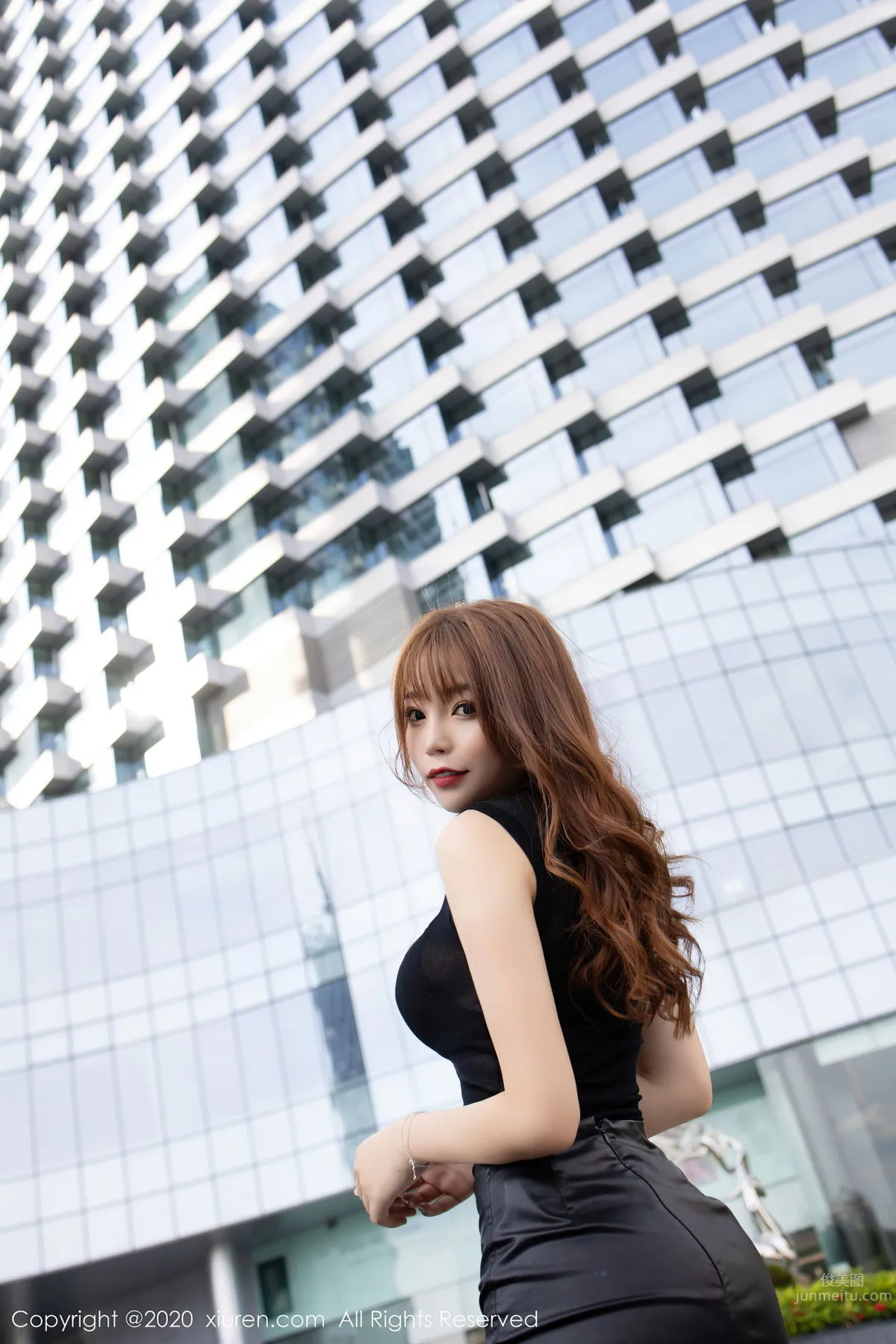[XiuRen] 2020.08.14 No.2445 芝芝Booty 17
