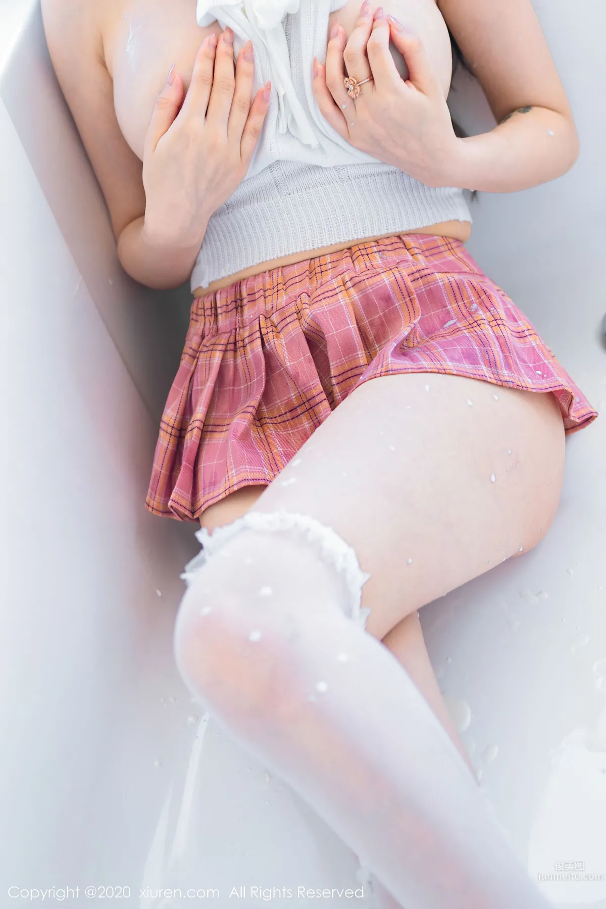 [XiuRen] 2020.08.10 No.2421 玉兔miki 3