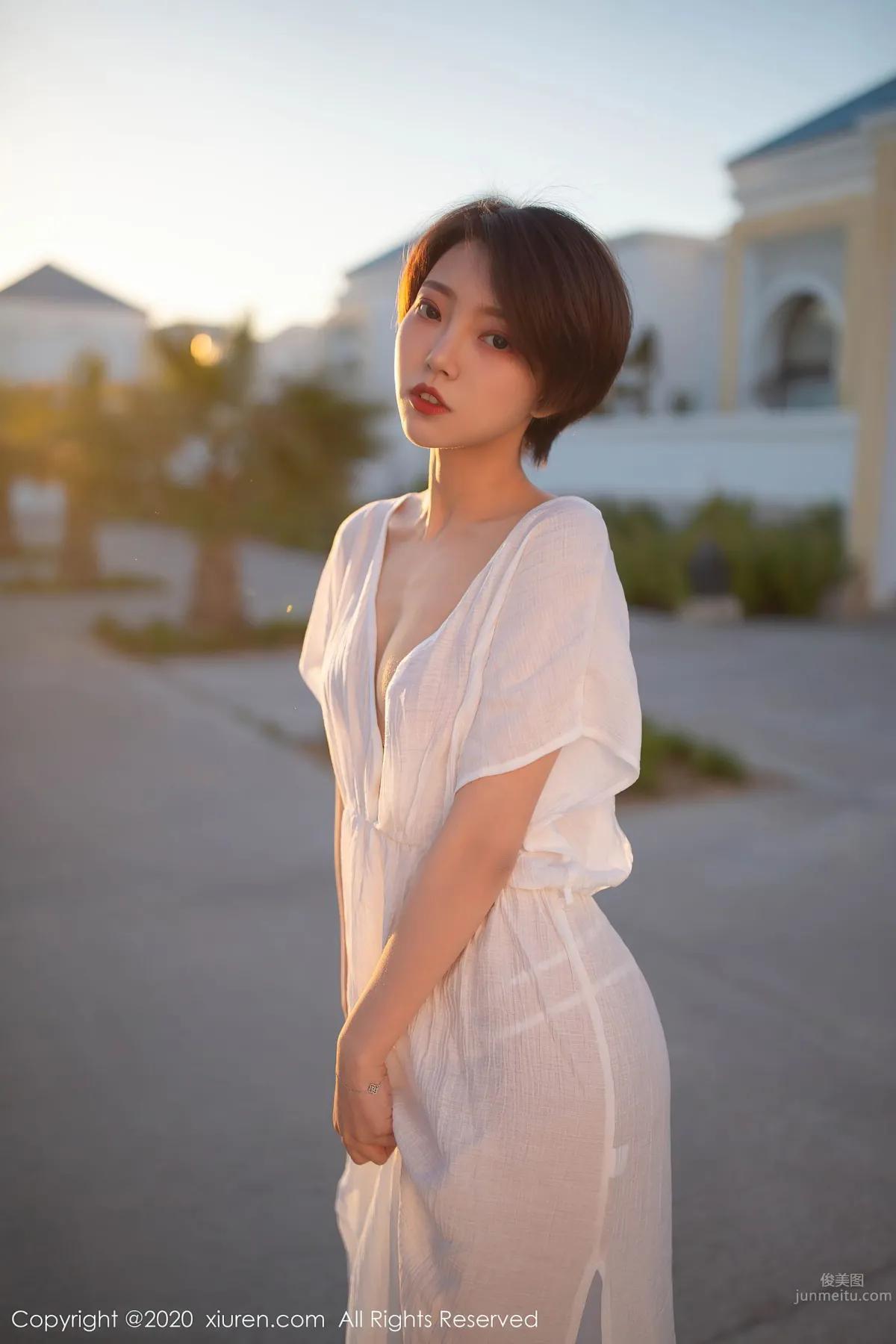 [XiuRen] 2020.08.04 No.2405 馮木木LRIS 4