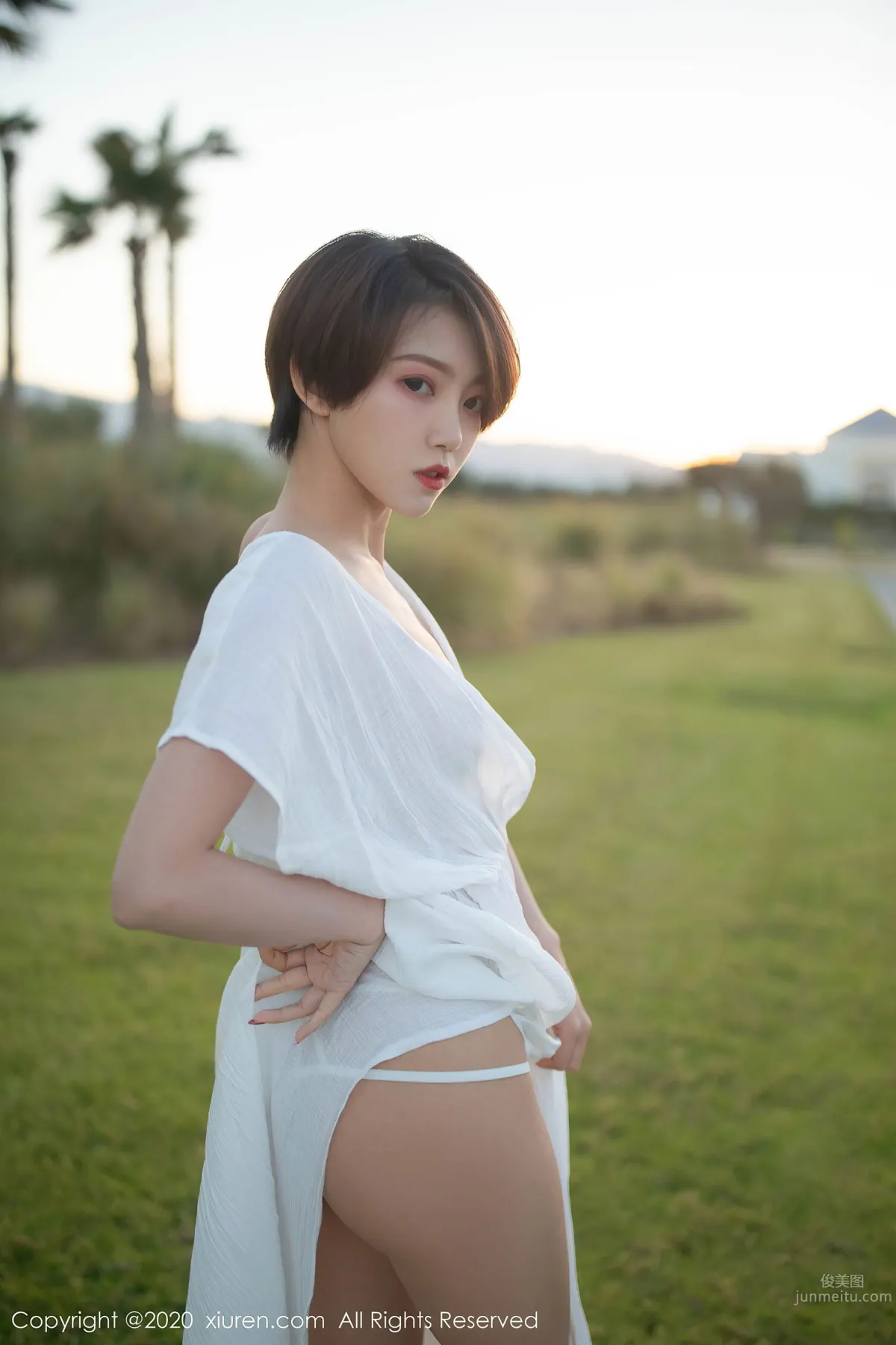 [XiuRen] 2020.08.04 No.2405 馮木木LRIS 37
