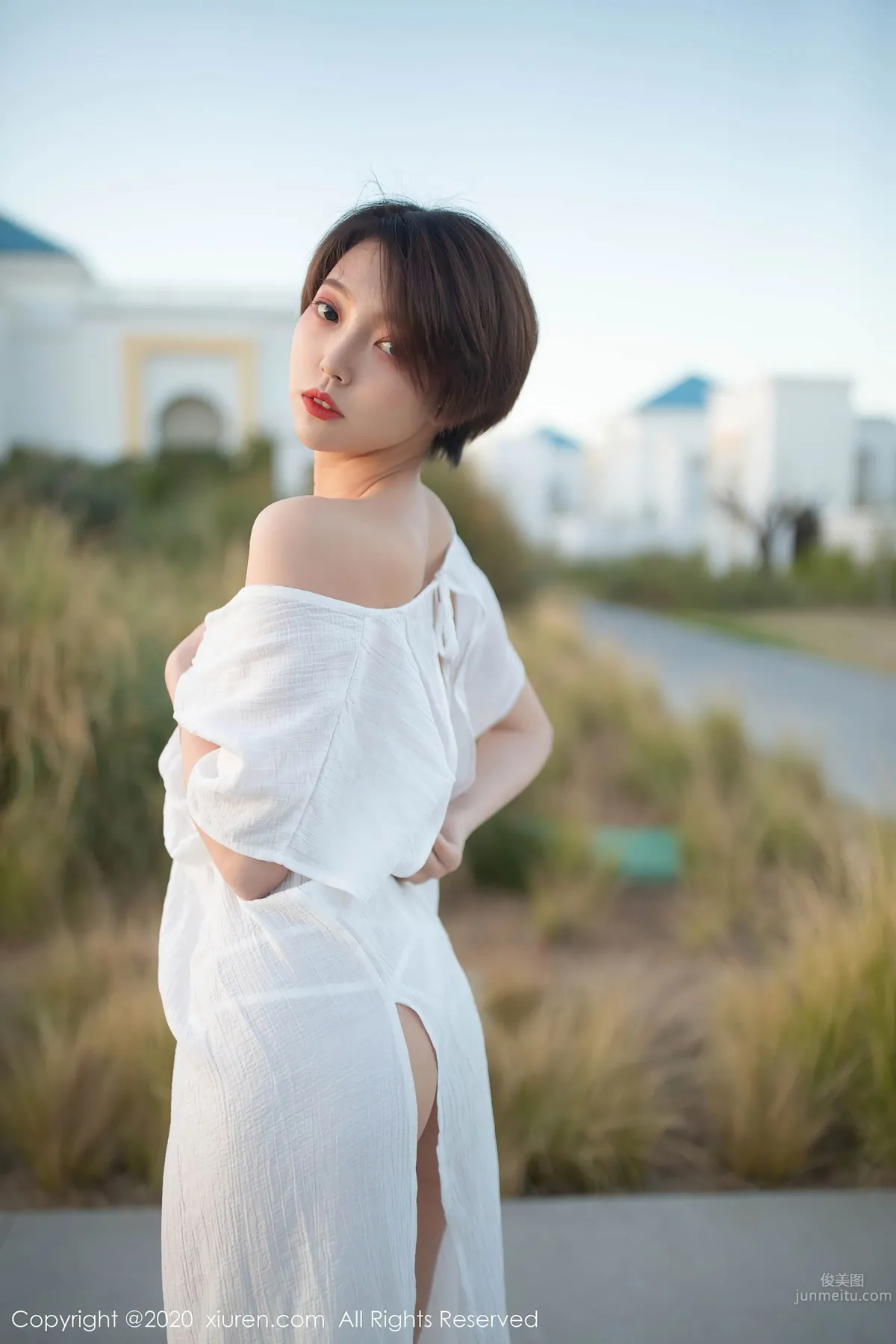 [XiuRen] 2020.08.04 No.2405 馮木木LRIS 35