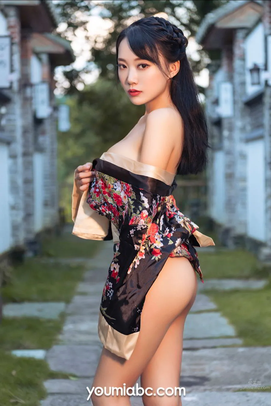 YouMei 2020.07.10 He Jiaying Gentle Breeze Girl photo 26