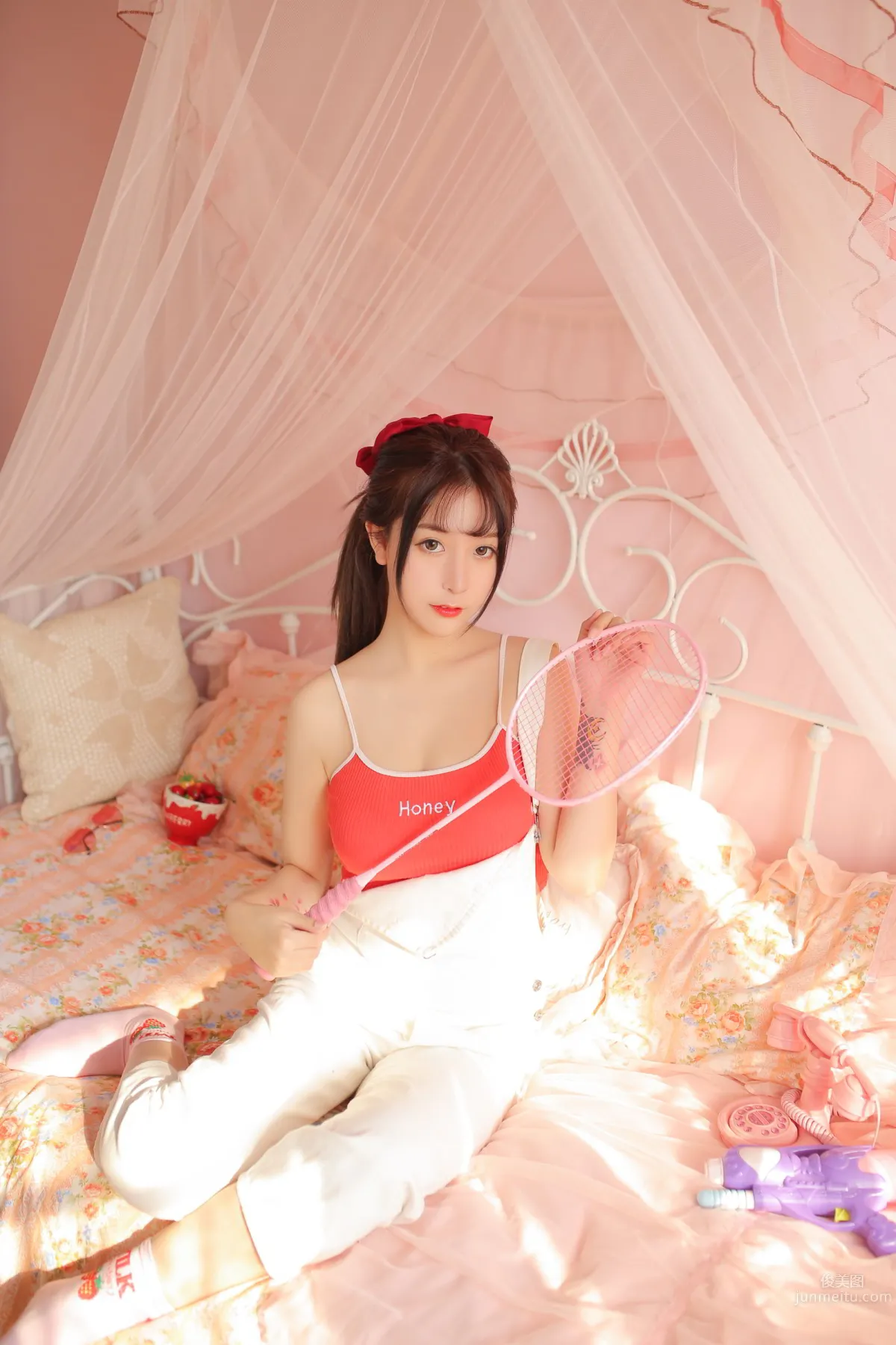 Mao Jiujiang - Tiny Bikini Glasses Girl and Red Suspenders photo 45