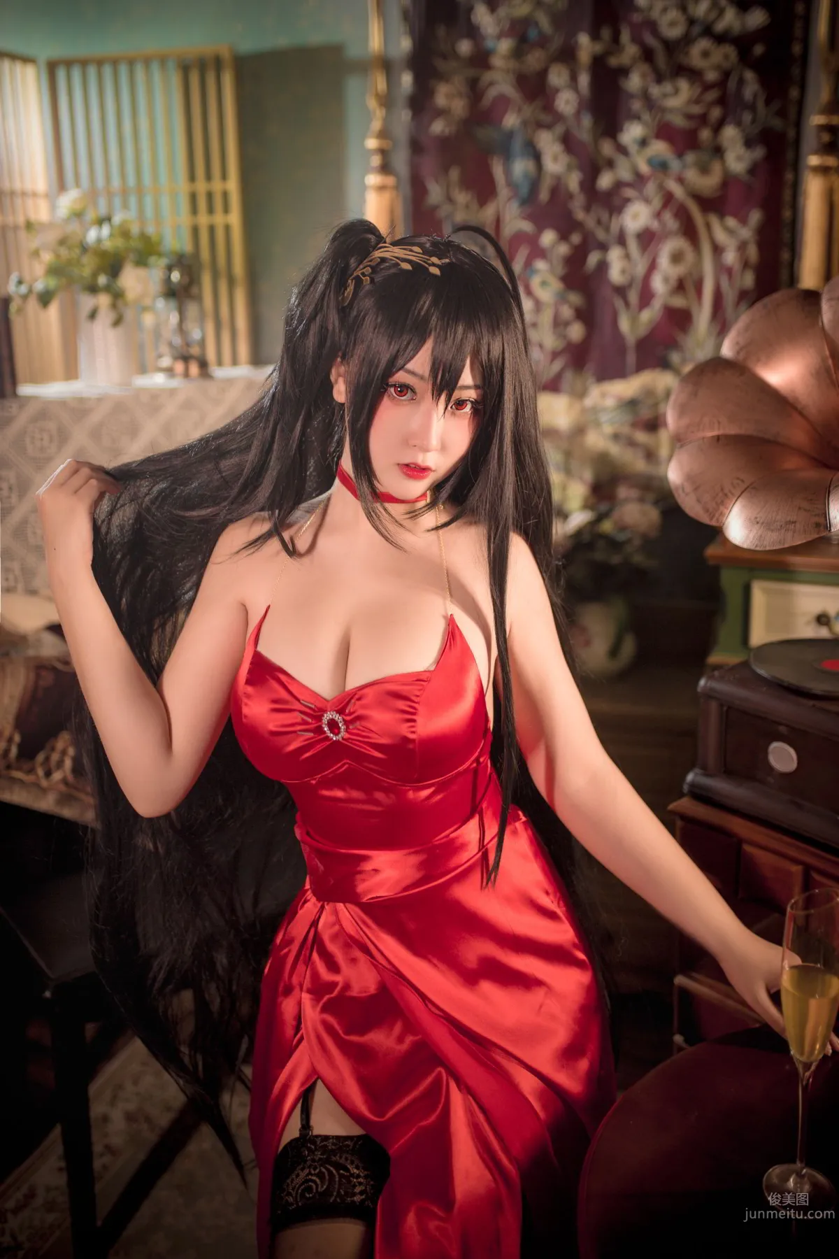 Mao Jiujiang, Azur Lane Taihou and White Bow Southern Hemisphere photo 25
