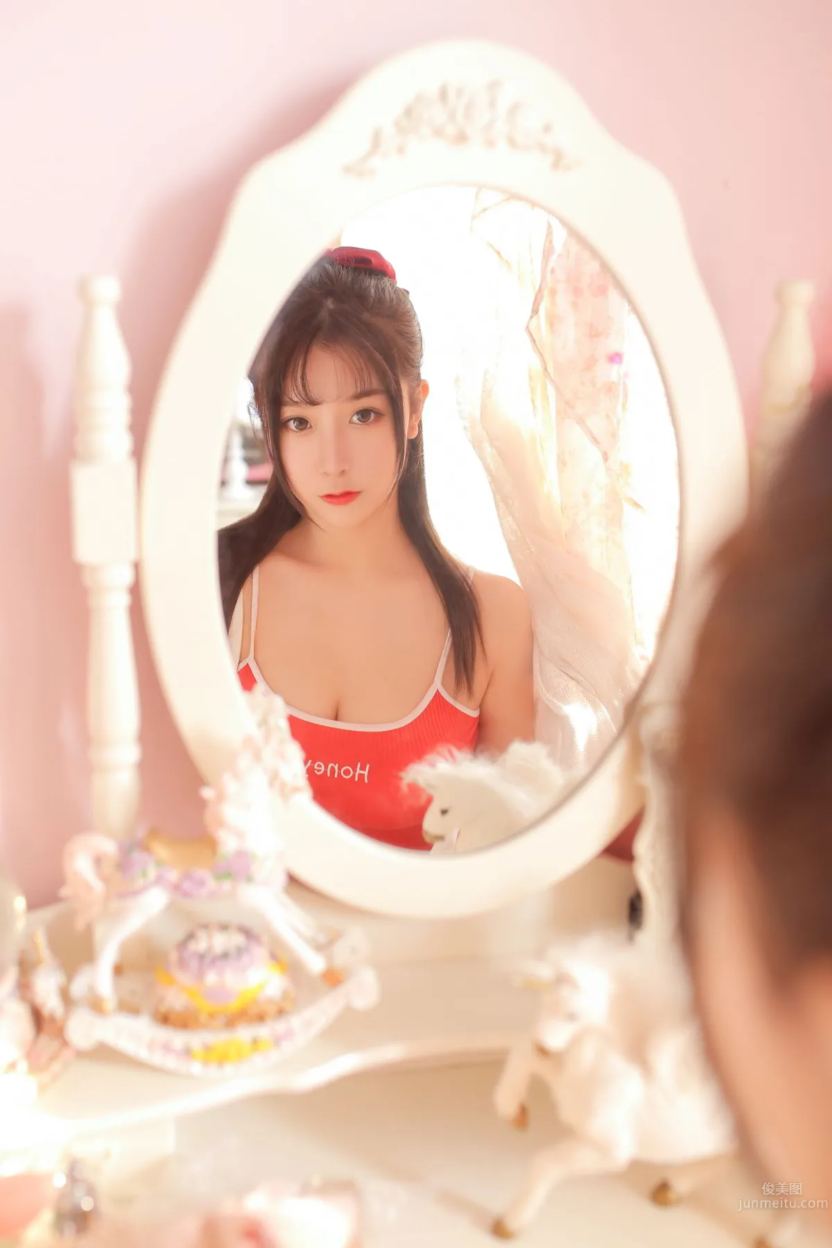 Mao Jiujiang - Tiny Bikini Glasses Girl and Red Suspenders photo 49