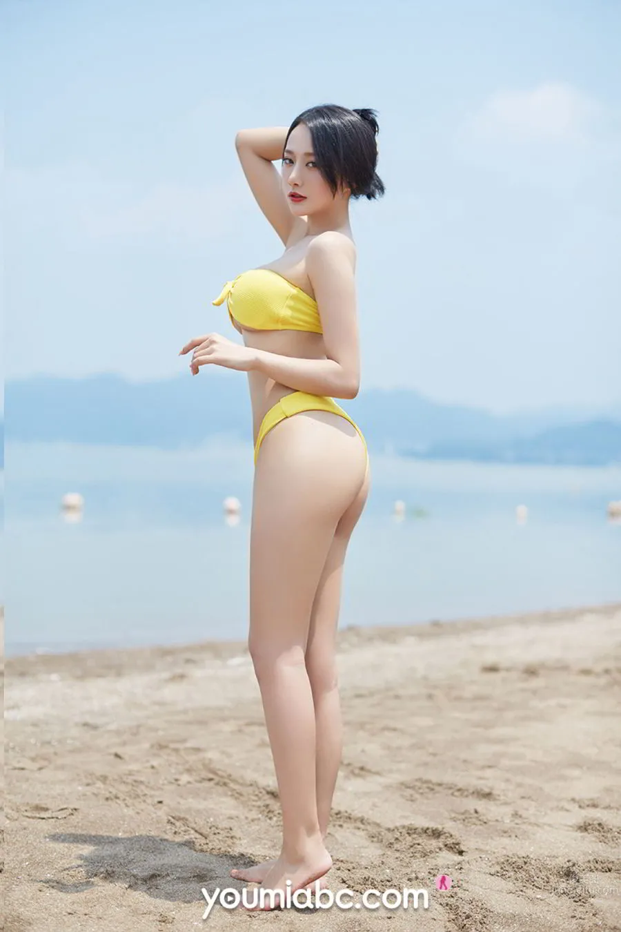 YouMei 2019.10.22 He Jiaying, Beach Encounter photo 11