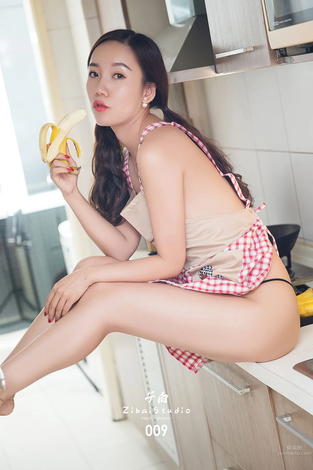 [TouTiao Goddess] Silk Series Issue 025, Lustful Housewife Ai Jingxiang photo 17