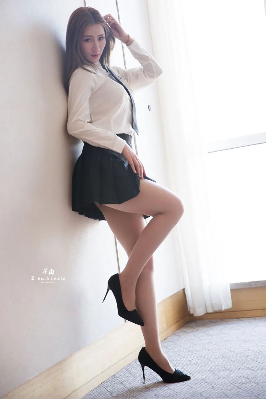 [TouTiao头条女神] 2020-04-05 长腿女生 玄子_17